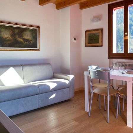 Apartament Mansarda Corno D'Aola Ponte Di Legno Zewnętrze zdjęcie